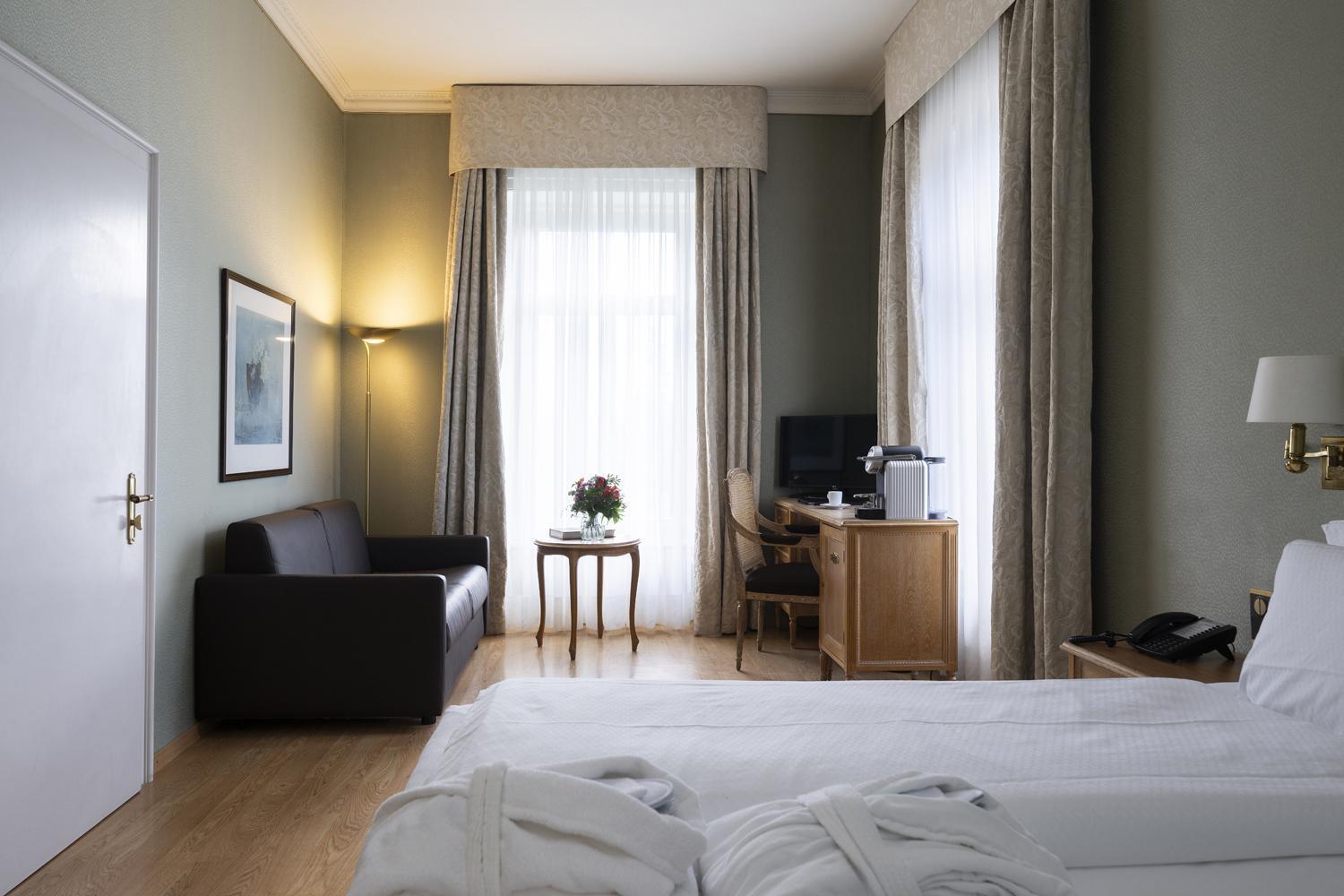 Chambre Lit King-Size de Luxe - Vue sur Montagne